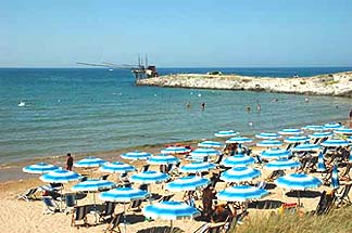vieste, vieste appartamenti, vieste residence, vieste hotels, vieste vacanza, vieste alloggi, vieste agriturismo, vieste albergo, vieste pensione, vieste casa vacanza, vieste gargano, vieste pugnochiuso, pugnochiuso, gargano, puglia - Le magiche parole per la Tua vacanza a VIESTE